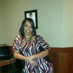 Meet your Posher, Denisha